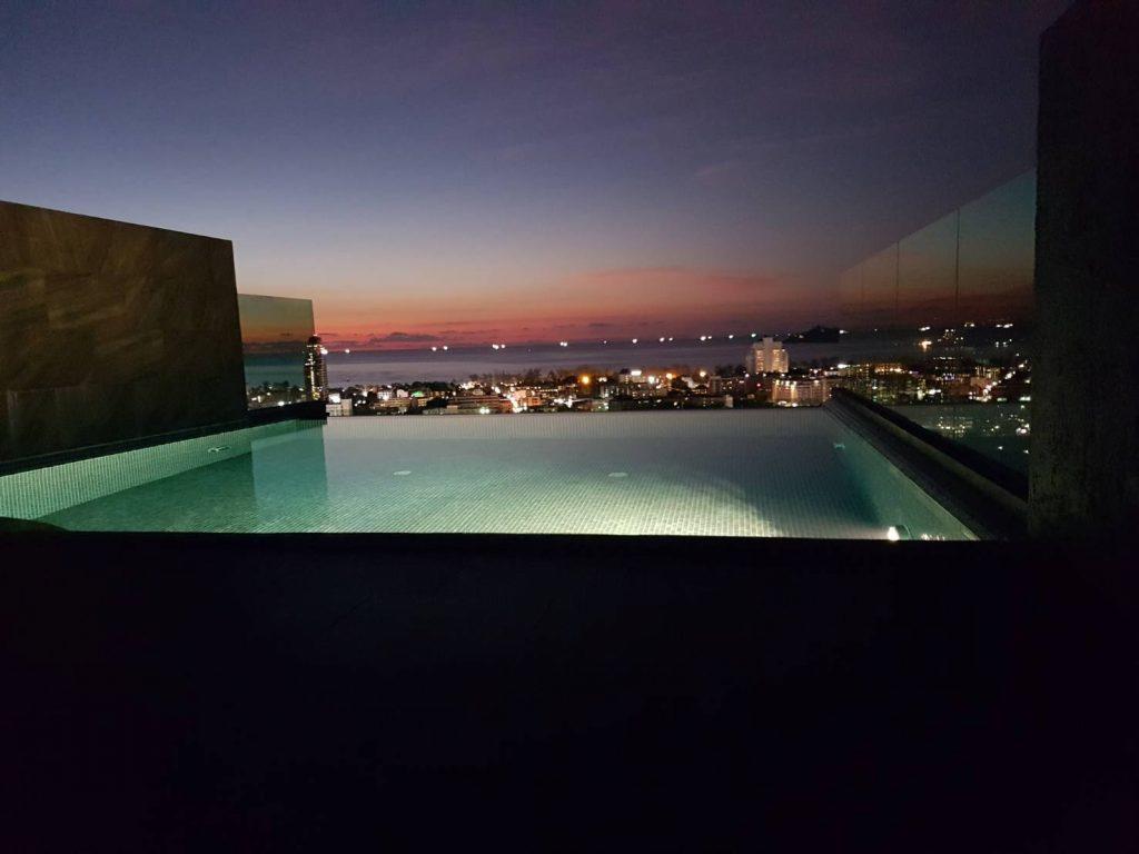 Апартаменти Searocco Phuket Patong Екстер'єр фото